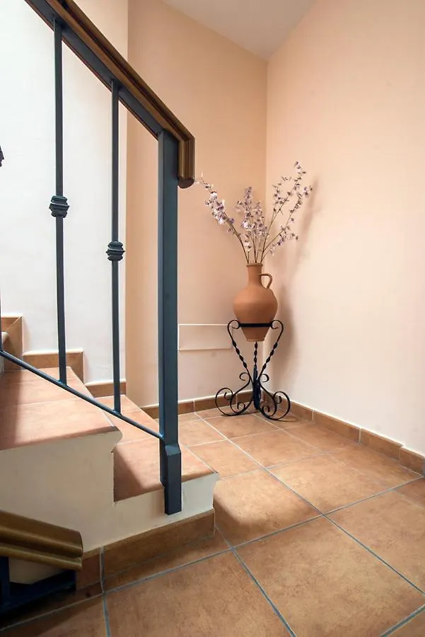 Apartamentos Amat - Only Adult - Playa El Bajondillo Торремолинос 0*,