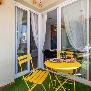 Centro Wifi Terraza Parking Ascensor A La Playa A 5 Min Apartamento